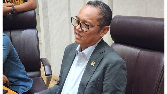 Ilustrasi artikel: Deddy Sitorus Yakini Bukan Prabowo