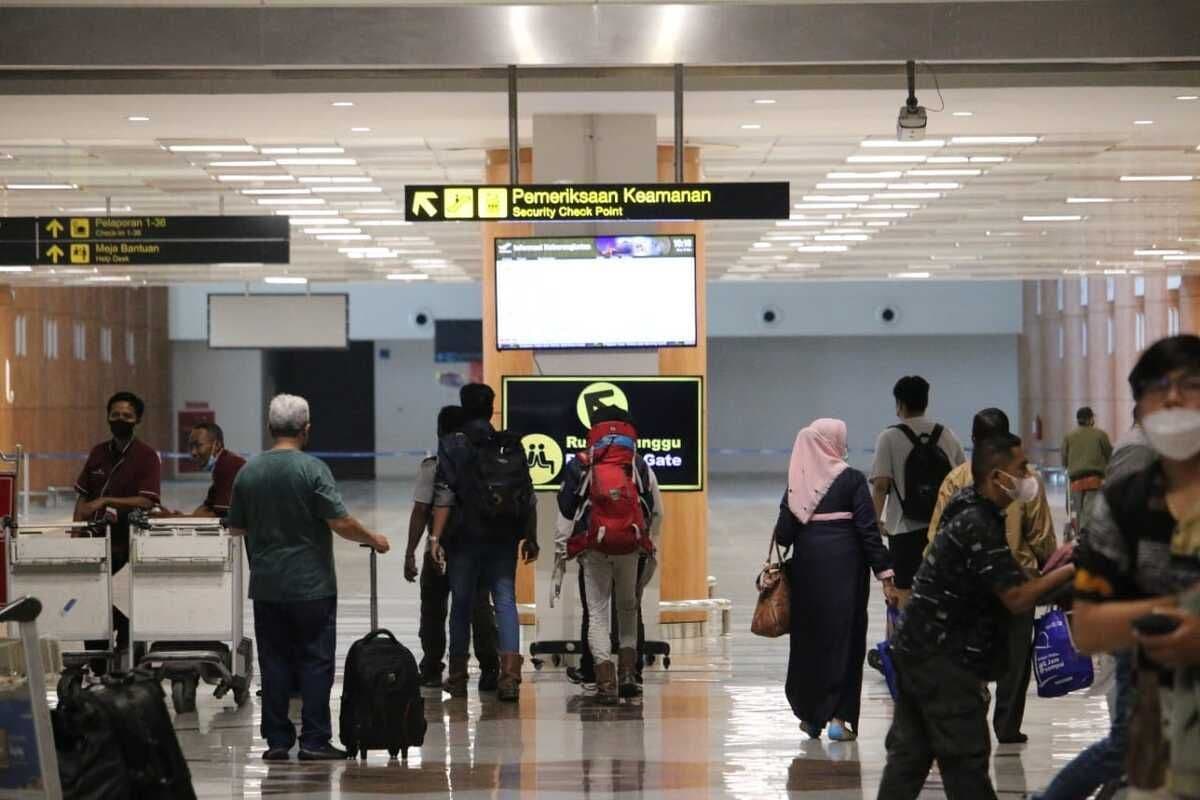 Ilustrasi artikel: Bandara Juanda Prediksi Puncak Arus Mudik 18 Maret