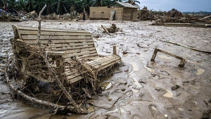 Ilustrasi artikel: Lubok Pusaka Porak-Poranda, Banjir Bandang Sapu Bersih Hampir Seluruh Desa