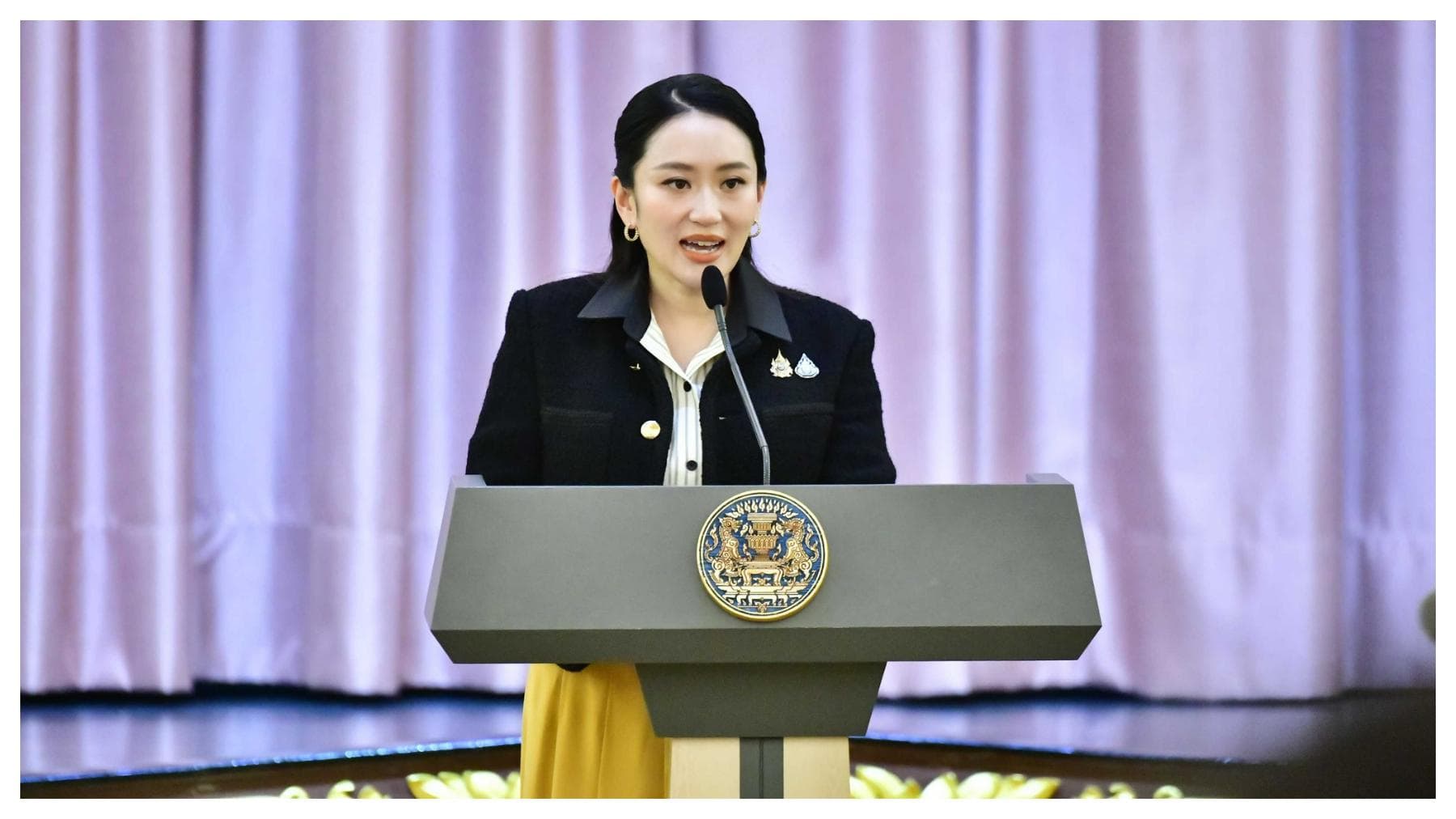 Ilustrasi artikel: pm thailand ditangguhkan dari jabatannya