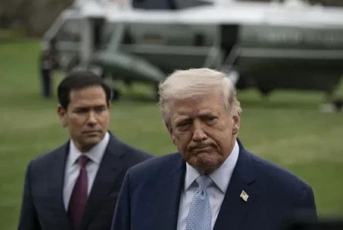 Ilustrasi artikel: Trump Klaim Selat Hormuz Segera Dibuka Lagi saat AS dan Iran Menuju Perundingan