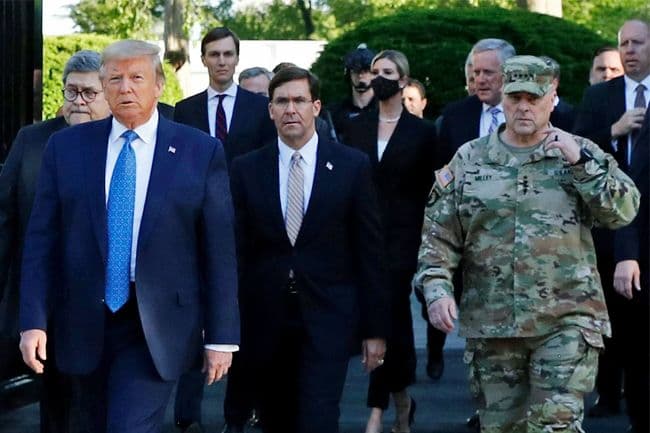 Ilustrasi artikel: Pentagon Siap Serang Iran: Kami Siap Apapun Presiden Trump Inginkan