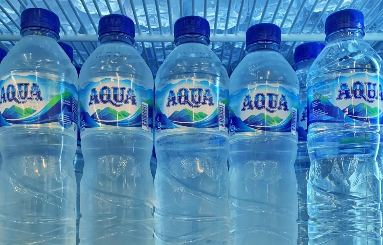 Ilustrasi artikel: Dibalik Kesegaran Aqua: Benarkah Airnya dari Sumur Bor?