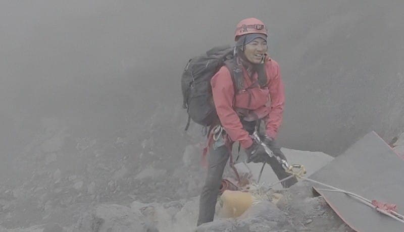 Ilustrasi artikel: agam rinjani berhasil evakuasi wna brazil juliana dari gunung rinjani