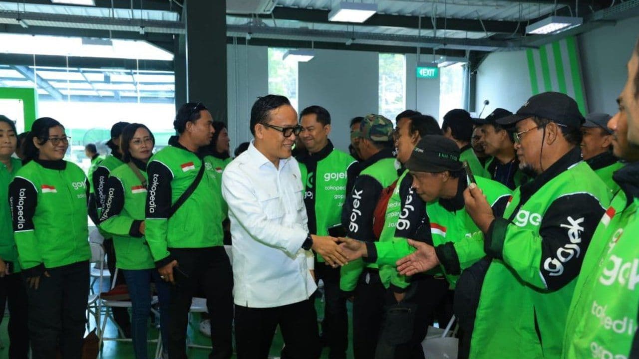 Ilustrasi artikel: Tok! Menaker Pastikan Ojek Online dapat Bonus Hari Raya 2026