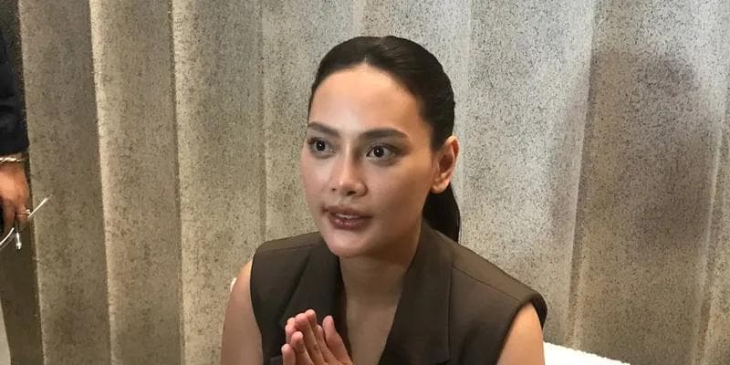 Ilustrasi artikel: Erika Carlina Pilih Mandiri, Tolak Nafkah dari DJ Panda