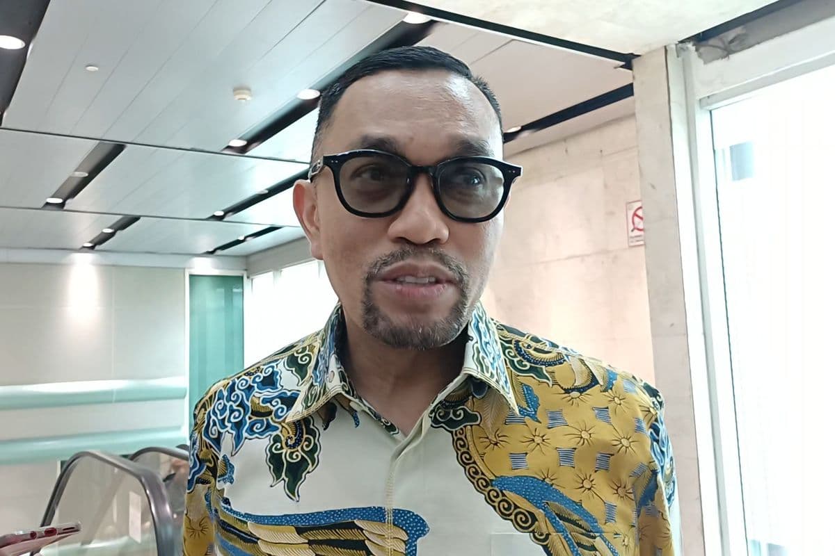 Ilustrasi artikel: Gaji DPR Sahroni Disumbangkan ke 'Kitabisa"