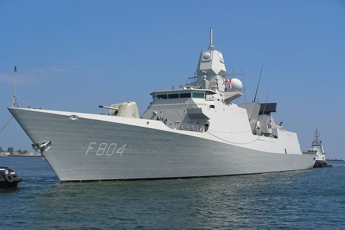 Ketegangan di Laut China Selatan Memanas, Kapal Perang Belanda Diperintahkan Tinggalkan Area