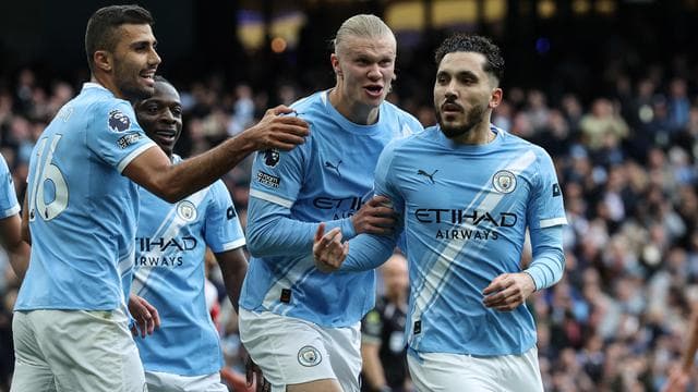 Ilustrasi artikel: Manchester City Mencium Peluang Juara saat Arsenal Mulai Goyah, Pep Guardiola Tetap Tenang di Tengah…