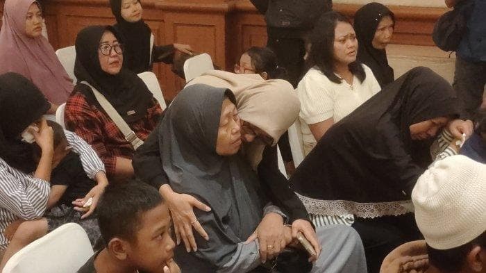 Ilustrasi artikel: PK Ditolak,, Apa Saya Harus Pindah Negara?
