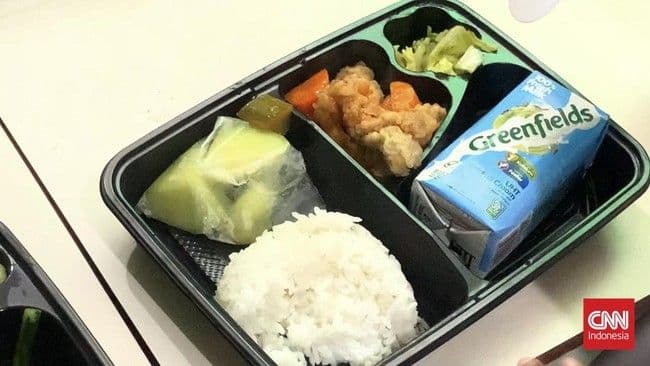 Ilustrasi artikel: Isi Menu Makan Gratis Rp15 Ribu yang Dibagikan Gibran di Surabaya