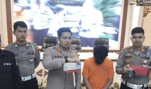 Ilustrasi artikel: Gara-gara Oral Seks Hilang Fokus, Mahasiswa Ini Tabrak Pejalan Kaki Hingga Tewas,